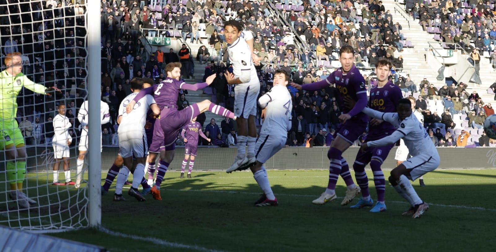 RSC Anderlecht Futures vs SK Beveren (02/12/2023) - King Baudouin Stadium